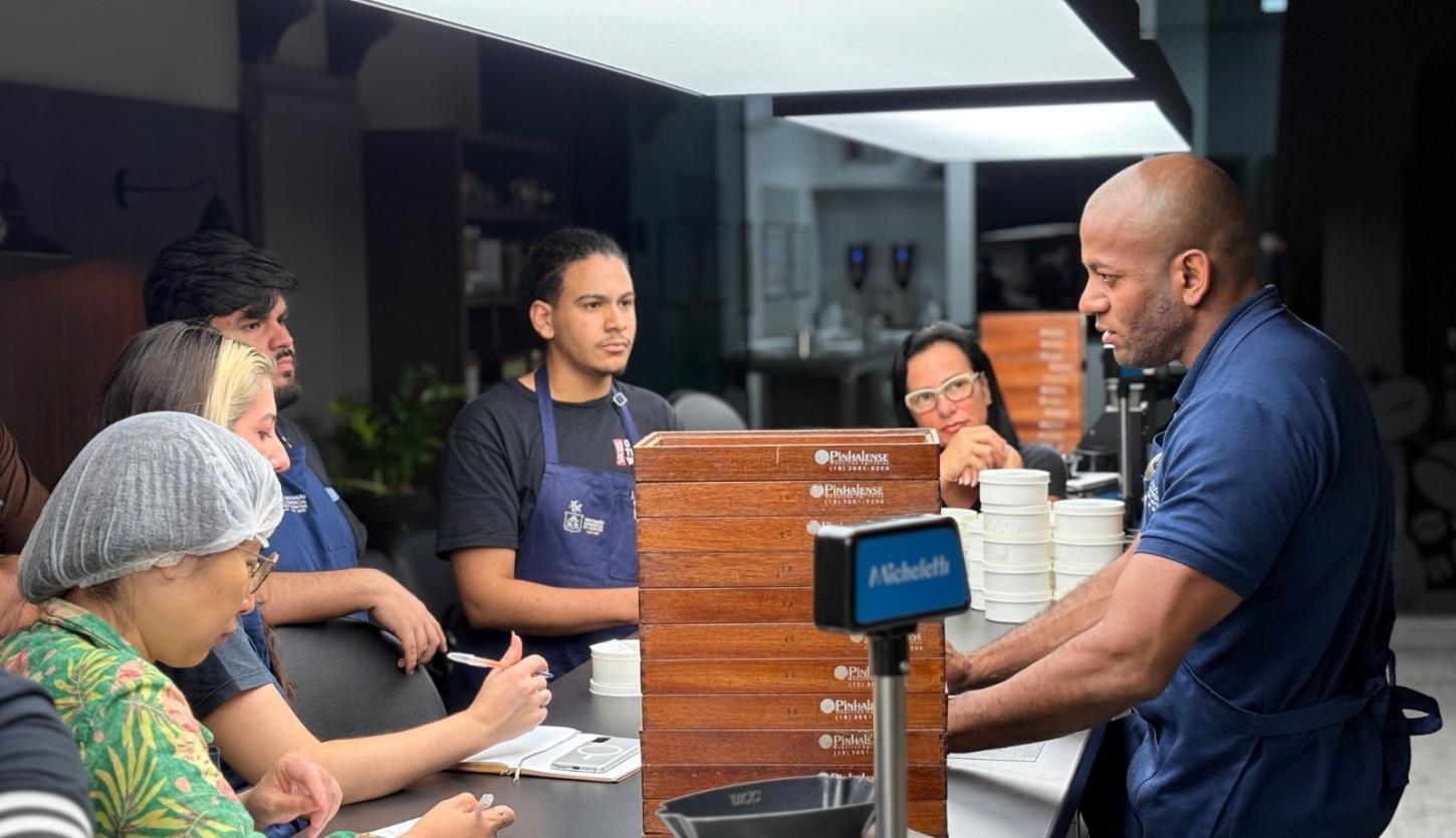 Associação Comercial de Santos (ACS) abre as inscrições para a 86ª Turma do Curso de Classificação e Degustação de Café