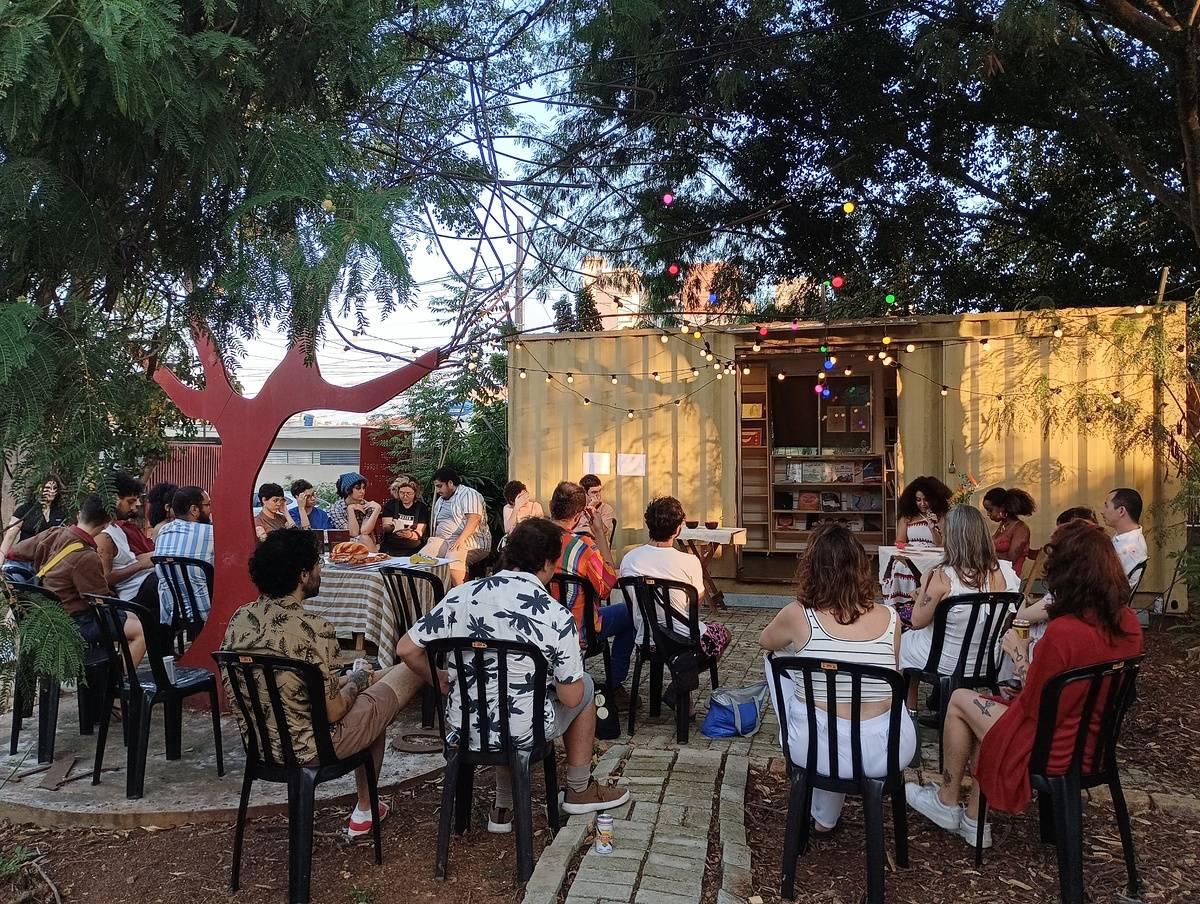 Biblioteca Comunitária Vento Leste celebra Tula Pilar em evento na zona leste de São Paulo