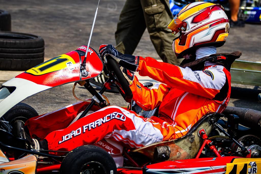 Embalado por pódios, João Francisco estreia na V11 Cup mirando início forte em 2026