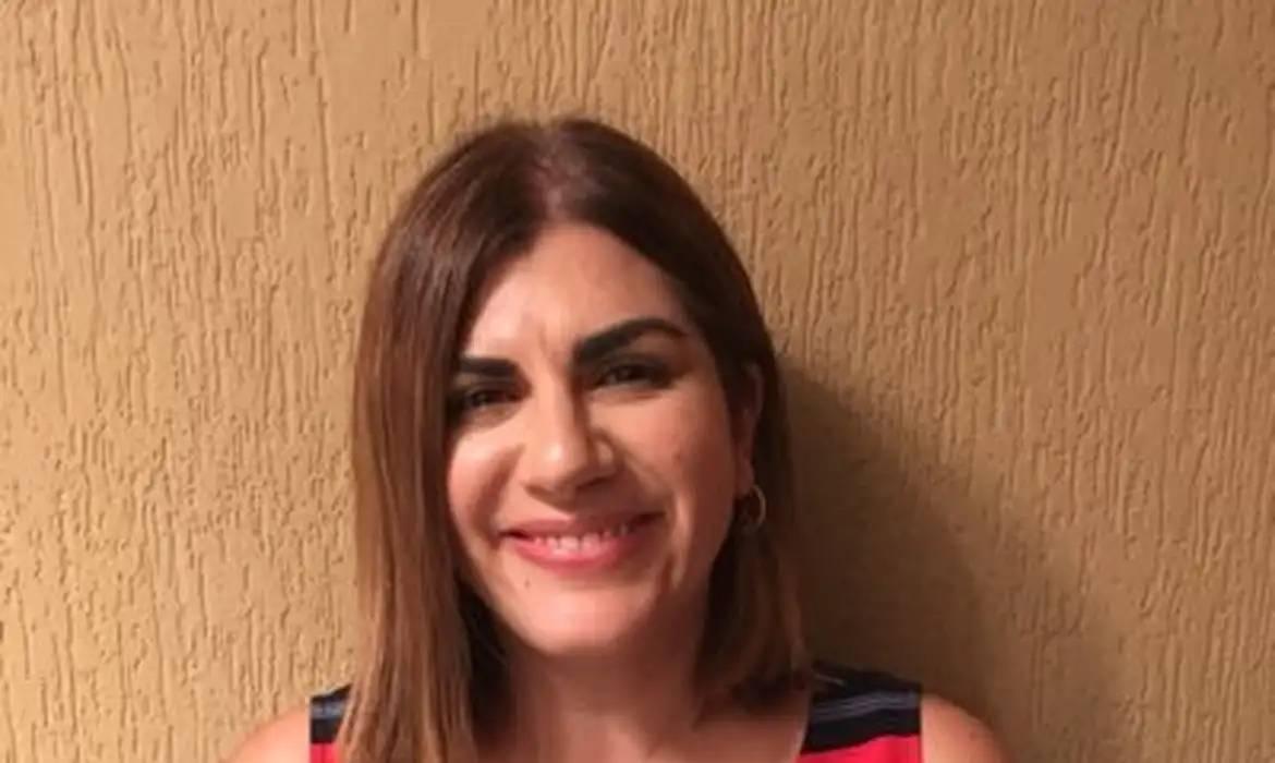 Ensino de robótica leva professora à final de prêmio internacional