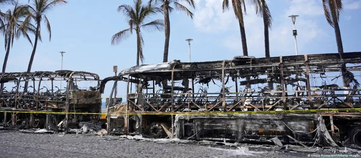 México tenta retomar normalidade após ataques de cartel