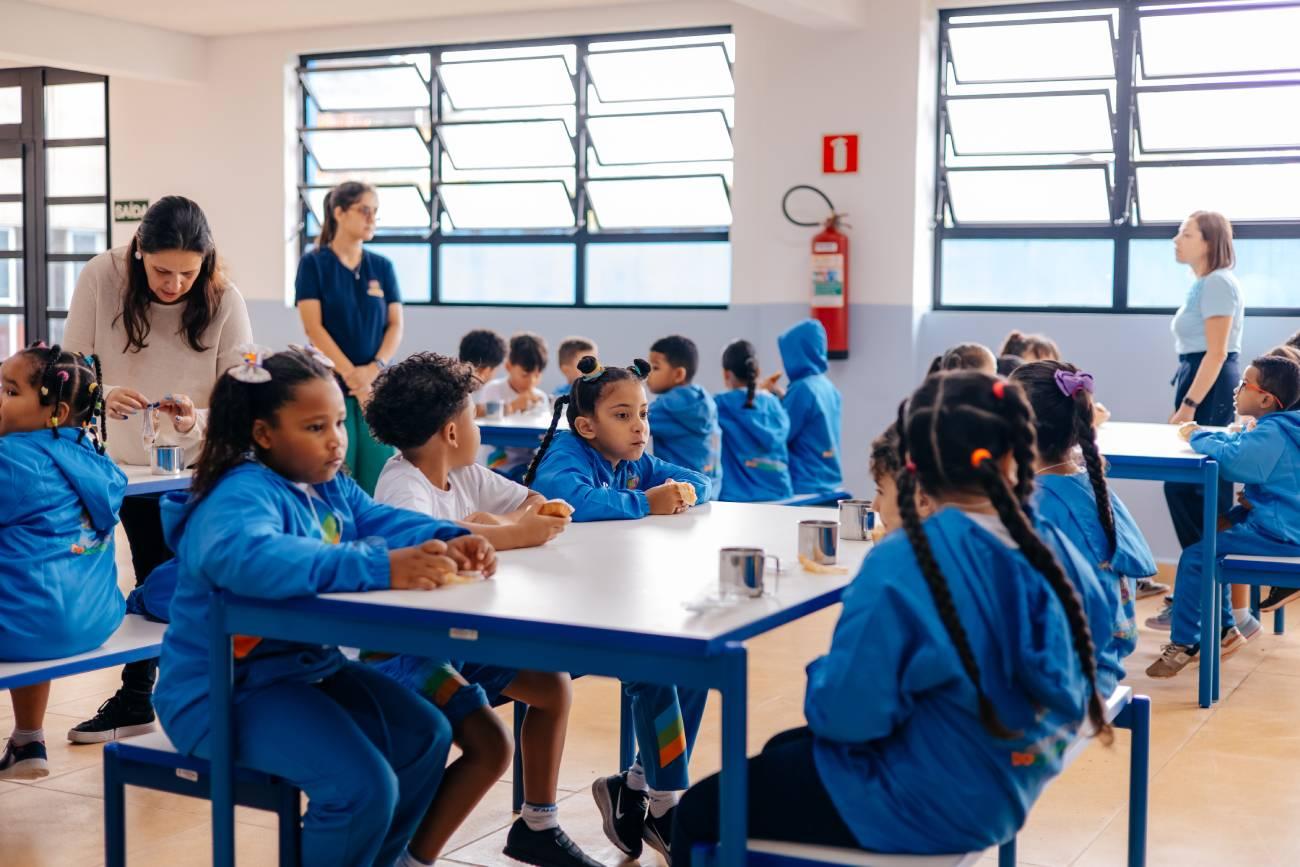 Na volta às aulas, São Bernardo sela compromisso com desenvolvimento de estudantes mediante merenda escolar de qualidade