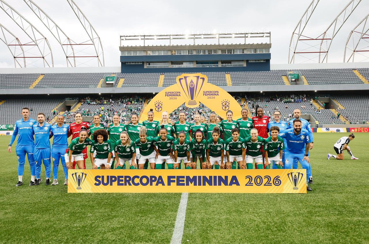 Nos pênaltis, Palmeiras vence Corinthians e é campeão da Supercopa Feminina