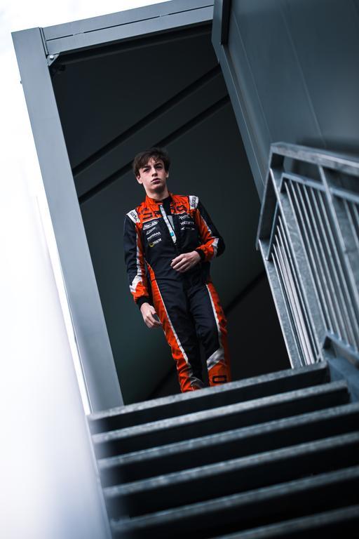 Rafael Busato transforma desafio em evolução na etapa do WSK Super Master Series