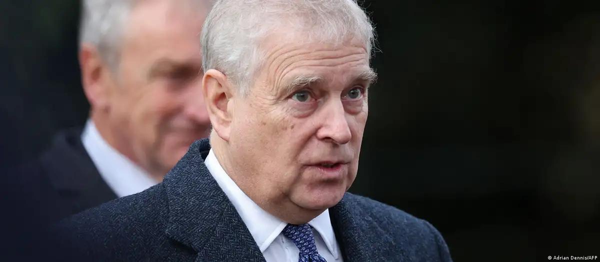 Reino Unido avalia remover ex-príncipe da linha sucessória