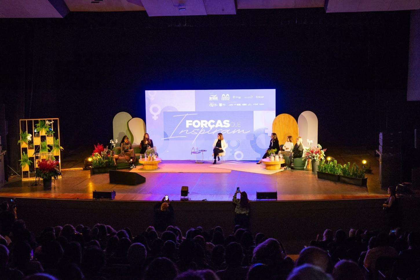 Summit DELAS 2026 reúne lideranças nacionais para debater oportunidades, equidade e protagonismo feminino em Santos