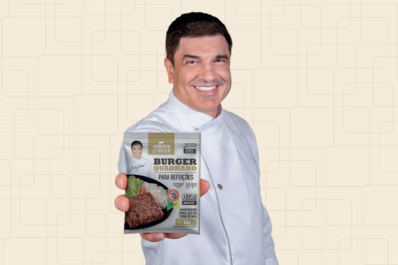 Edu Guedes ensina receita com o hambúrguer quadrado para refeições
