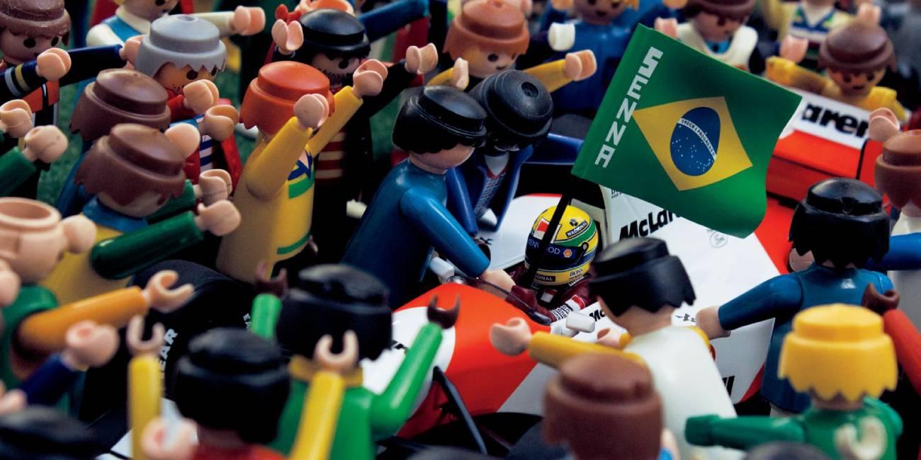 Exposição traz Senna na versão Playmobil