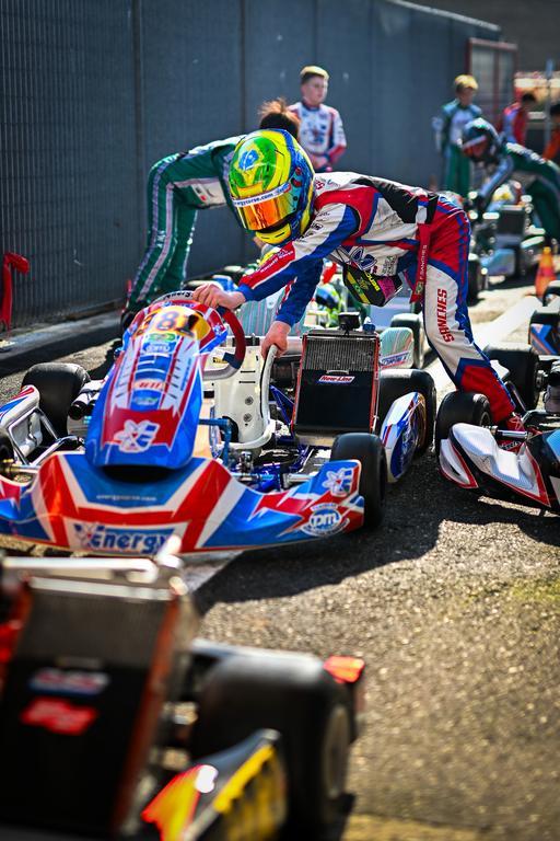 Felipe Sanches enfrenta desafios na etapa final da WSK Super Master Series em Franciacorta