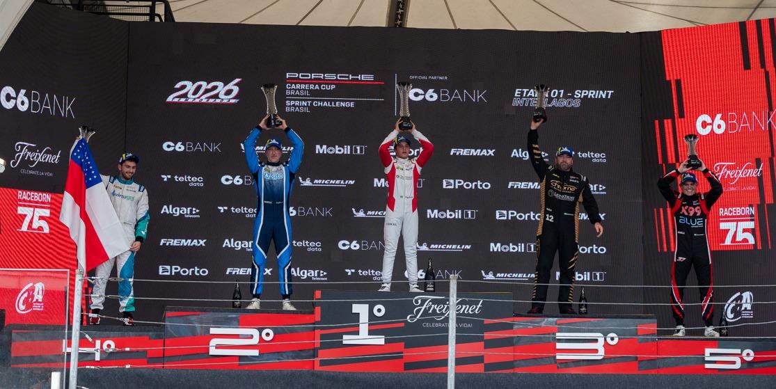 Pipo Massa vence de novo e fecha fim de semana de estreia 