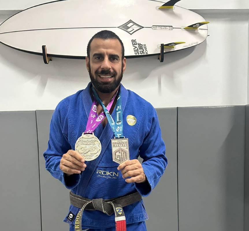 Santista Fred Cardoso volta a competir no Jiu-Jitsu e dá exemplo em casa para os 5 filhos