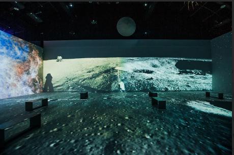 Sucesso de público faz exposição imersiva “Astro” ampliar horários em São Paulo