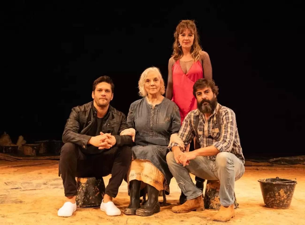 Tom na Fazenda: um dos maiores fenômenos do teatro brasileiro retorna à Uberlândia