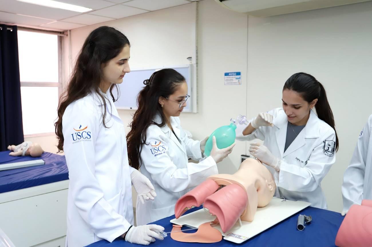 USCS tem inscrições abertas para vestibular de Medicina para o 2º semestre