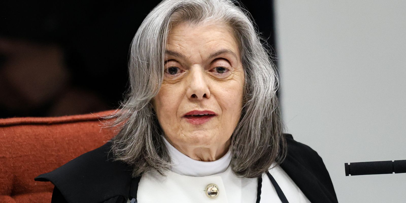 Cármen Lúcia diz que crise de confiabilidade no Judiciário é grave