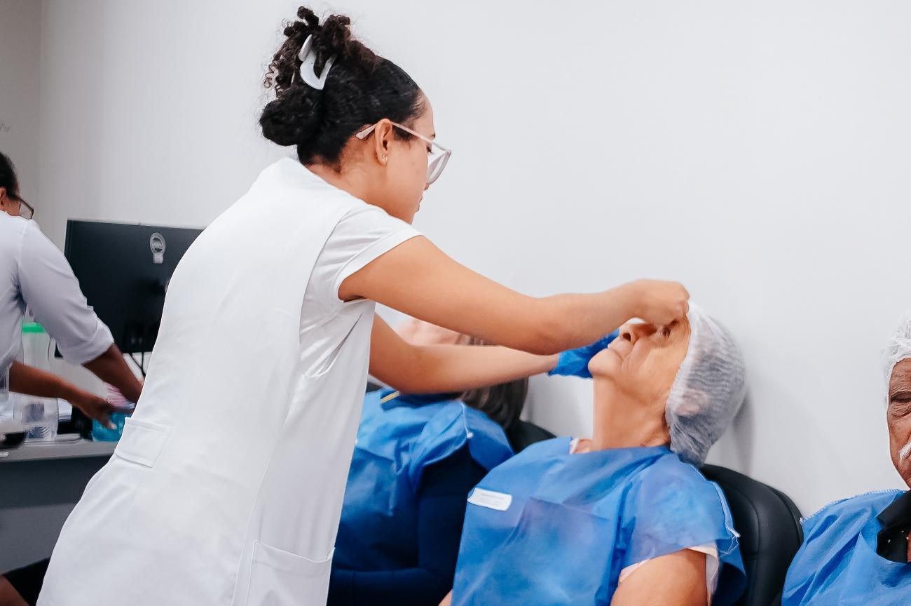 Com Caravana da Saúde, ação de cirurgia de catarata realiza 451 procedimentos em um mês