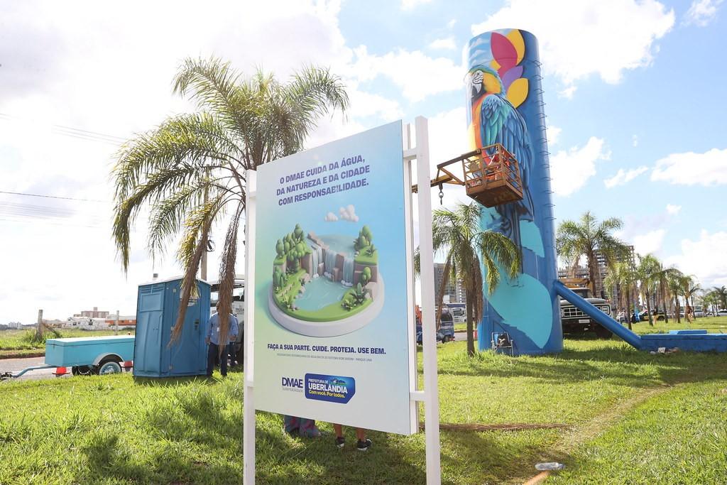 Dmae promove blitz ambiental e transforma reservatório de água em obra de arte urbana
