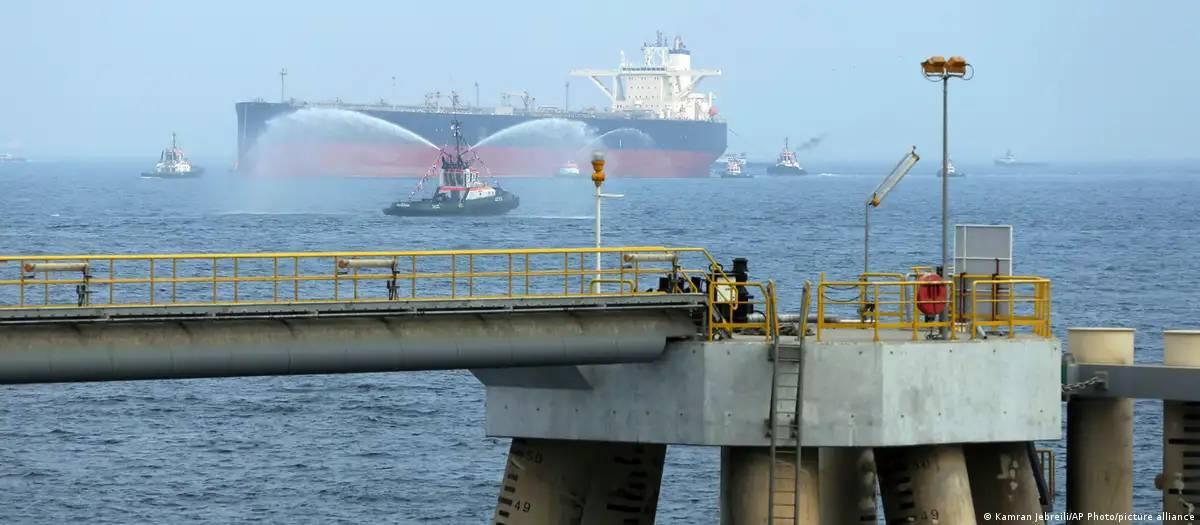 Emirados Árabes Unidos anunciam saída da Opep e Opep+