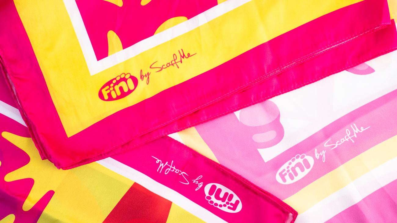 Fini traz presenteável exclusivo by Scarf Me para campanha de dia das mães