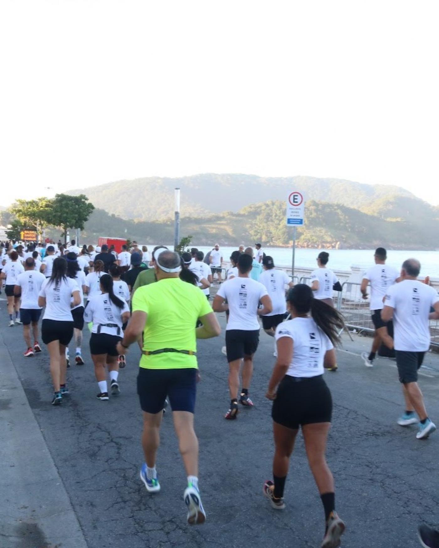 Nova corrida de 5k na avenida da praia em Santos está com inscrições abertas