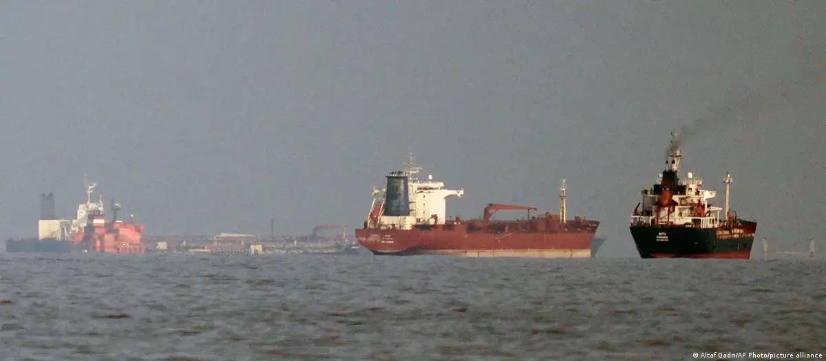 O que Trump deseja com o bloqueio naval no Estreito de Ormuz