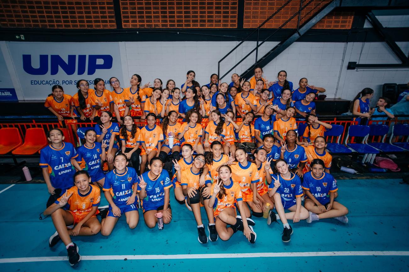 Com apoio da Caixa, São Bernardo entrega de novos uniformes e resgata protagonismo do handebol