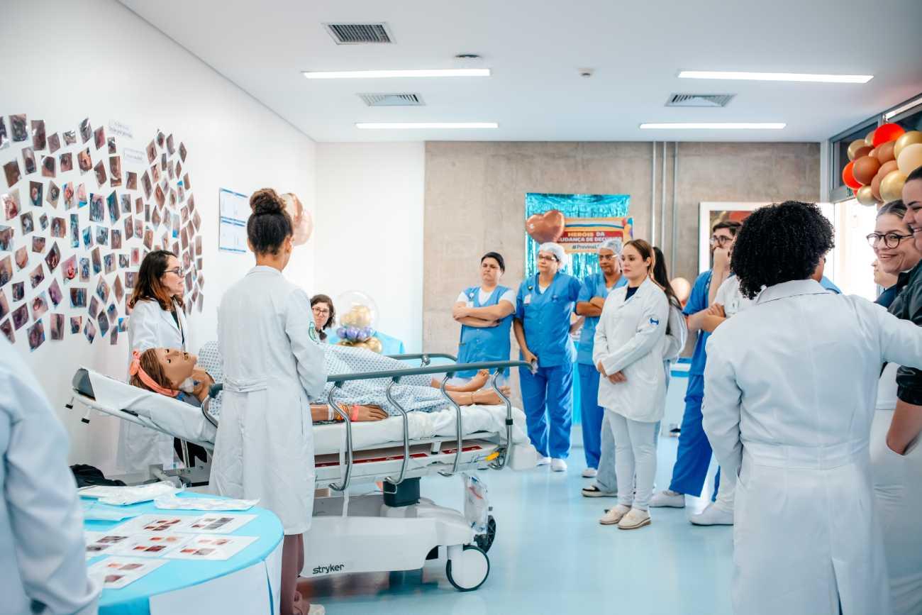 Com workshop, Hospital de Urgência de São Bernardo capacita servidores da saúde para prevenção de lesões em pacientes acamados