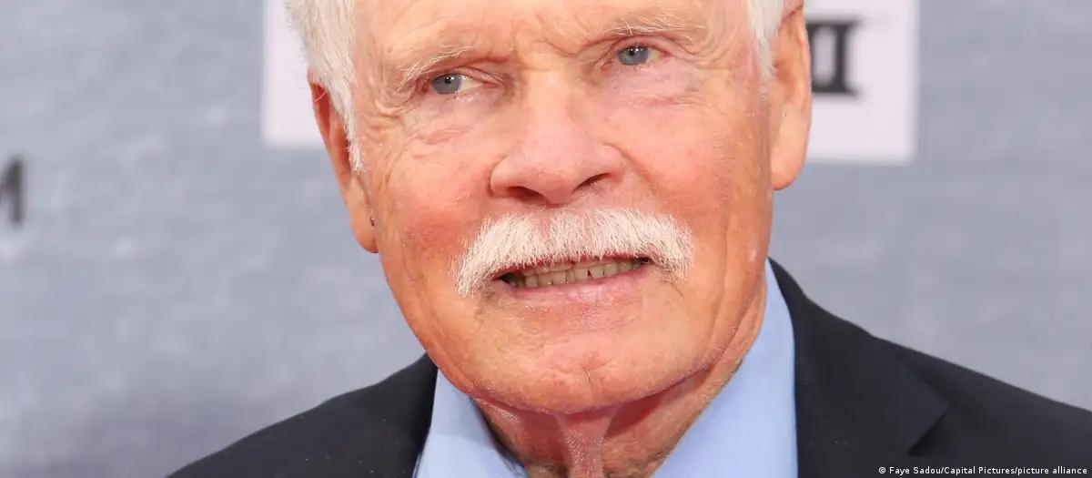 Morre aos 87 anos Ted Turner, fundador da CNN