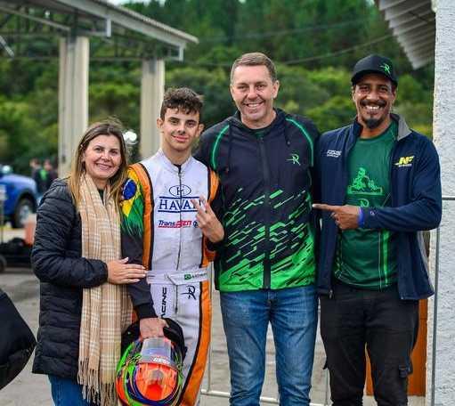 Vice-campeão em duas categorias, Arthur da Rocha foi destaque no 29º Campeonato Sul-Brasileiro de Kart