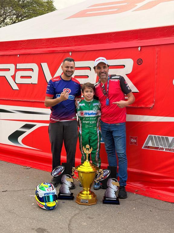 Murilo Dominguez venceu cinco corridas e dominou a 5ª etapa da Copa São Paulo Light de Kart na Cadete e na Mini 