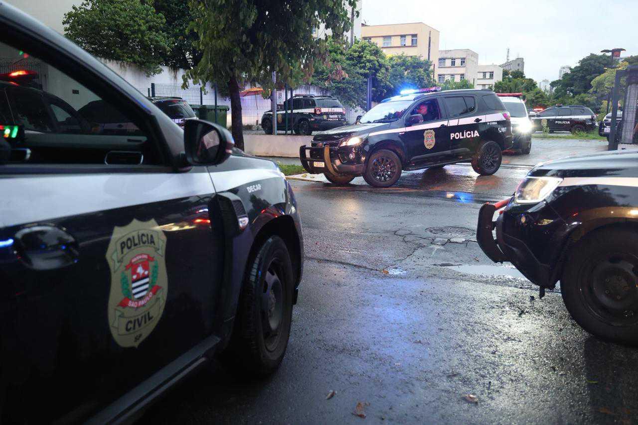 Polícia de SP descobre esquema de tráfico de metanfetamina após investigar homicídio de empresário chinês