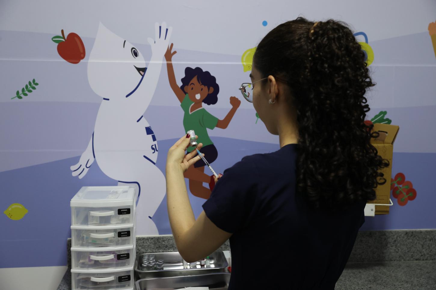 Prefeitura reforça vacinação contra a gripe no dia 20 com atendimento no Cantinho da Saúde e Vacimóvel