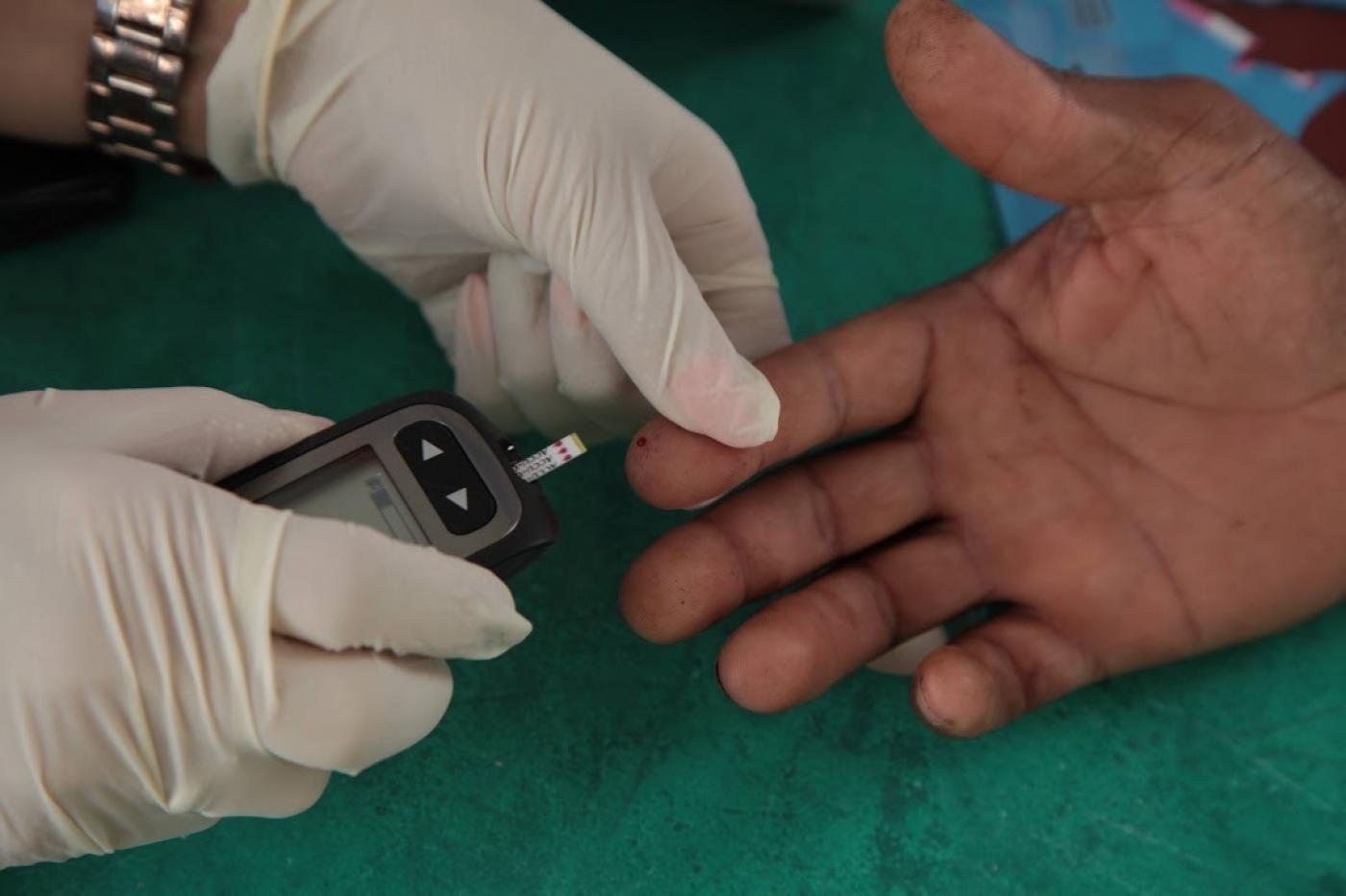 Santos realiza semana de conscientização sobre diabetes com ações nas policlínicas