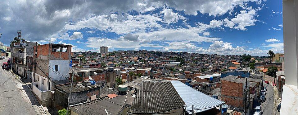 Capão Redondo lidera ranking de roubos em São Paulo; Zona Sul concentra maior incidência de assaltos a celulares