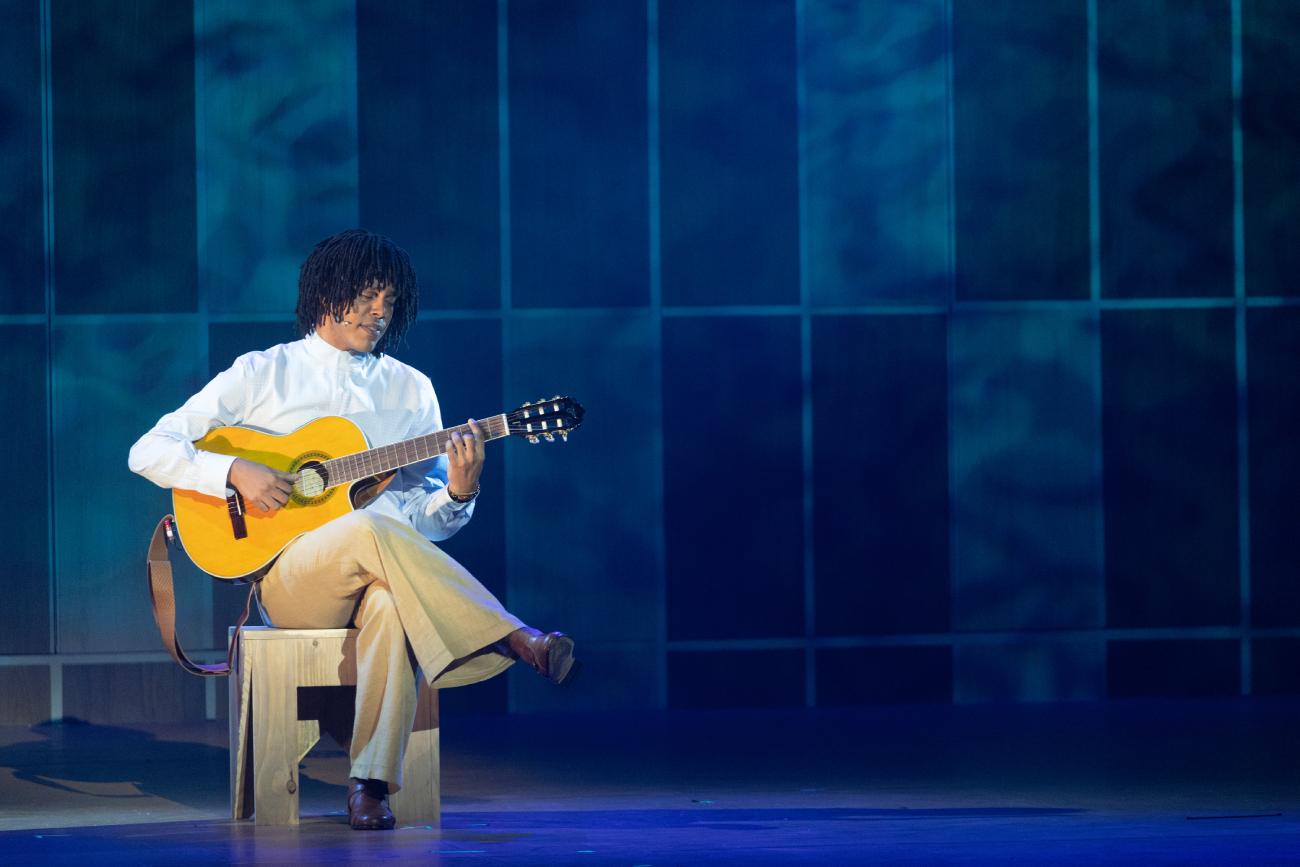 Djavan – O Musical: Vidas pra Contar volta para nova  temporada em SP, a partir de 24 de julho no Teatro Claro 