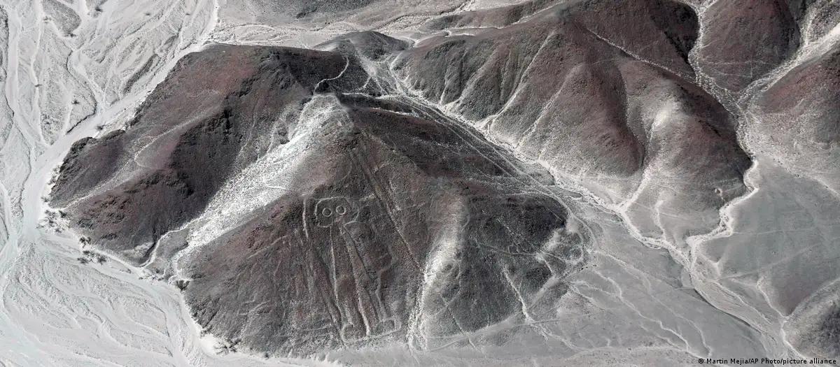 Acidente com avião turístico mata 13 no sul do Peru