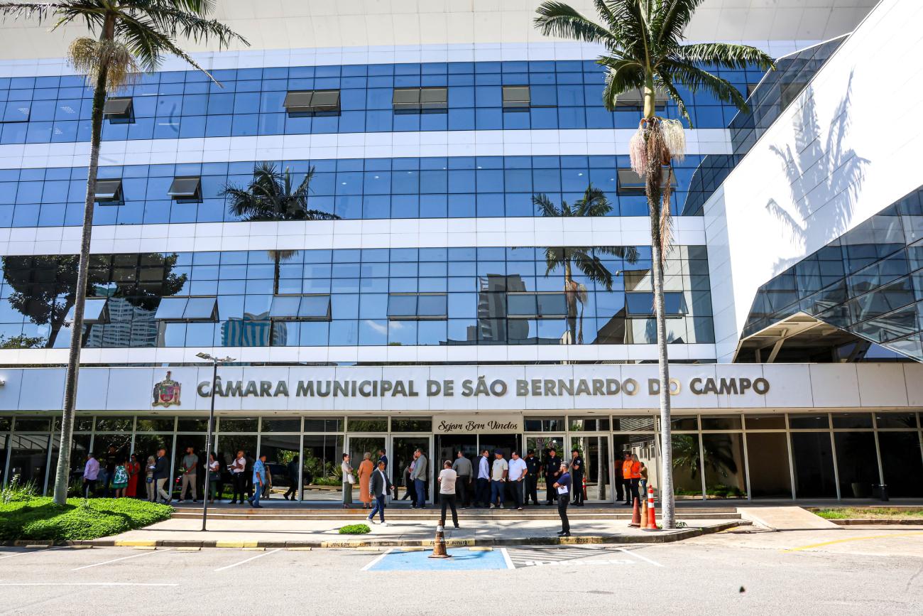 Agora é lei: em São Bernardo, quem agredir profissionais da Educação já pode ser multado em até R$ 10 mil