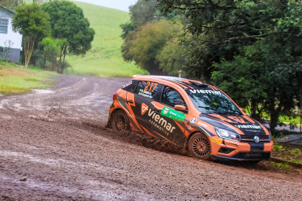 Chuva apimenta disputa do Rally Ipiranga do Sul 