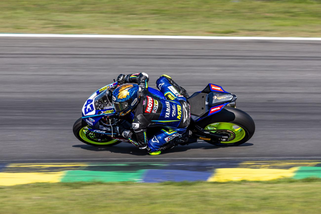 Pole, vitória e liderança: o sábado perfeito de Mário Salles na GP 600
