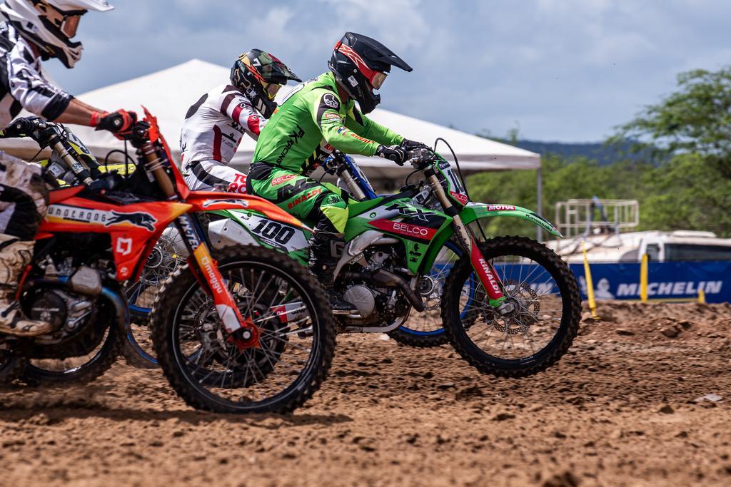 Roosevelt Assunção (Team Rinaldi) assume liderança na MX4, após a vitória no Brasileiro de Motocross, em PE  