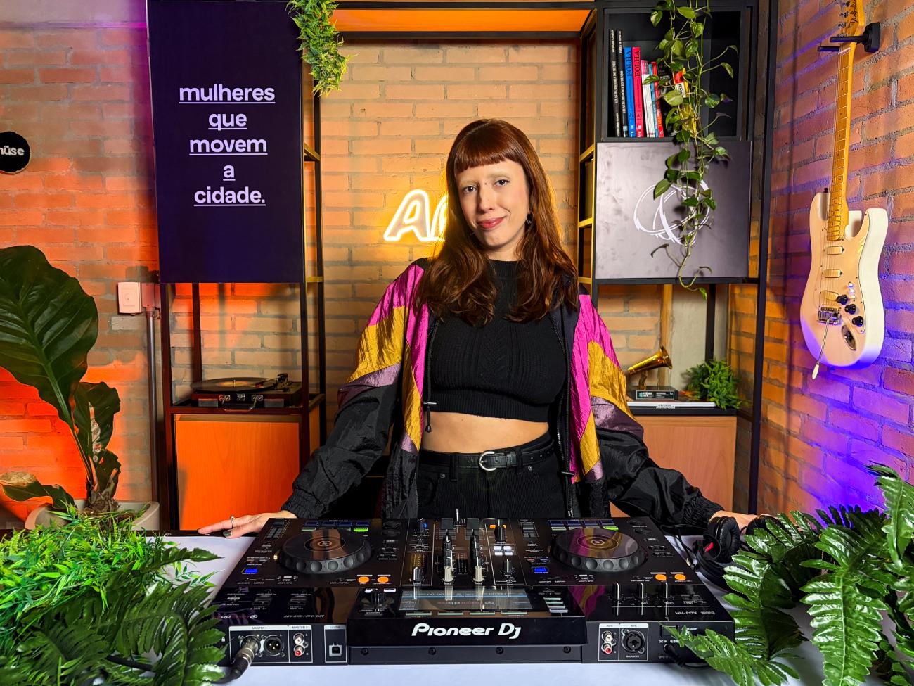 Arô Records lança novo set com DJ Natasha.psd e amplia acervo dedicado a artistas mulheres