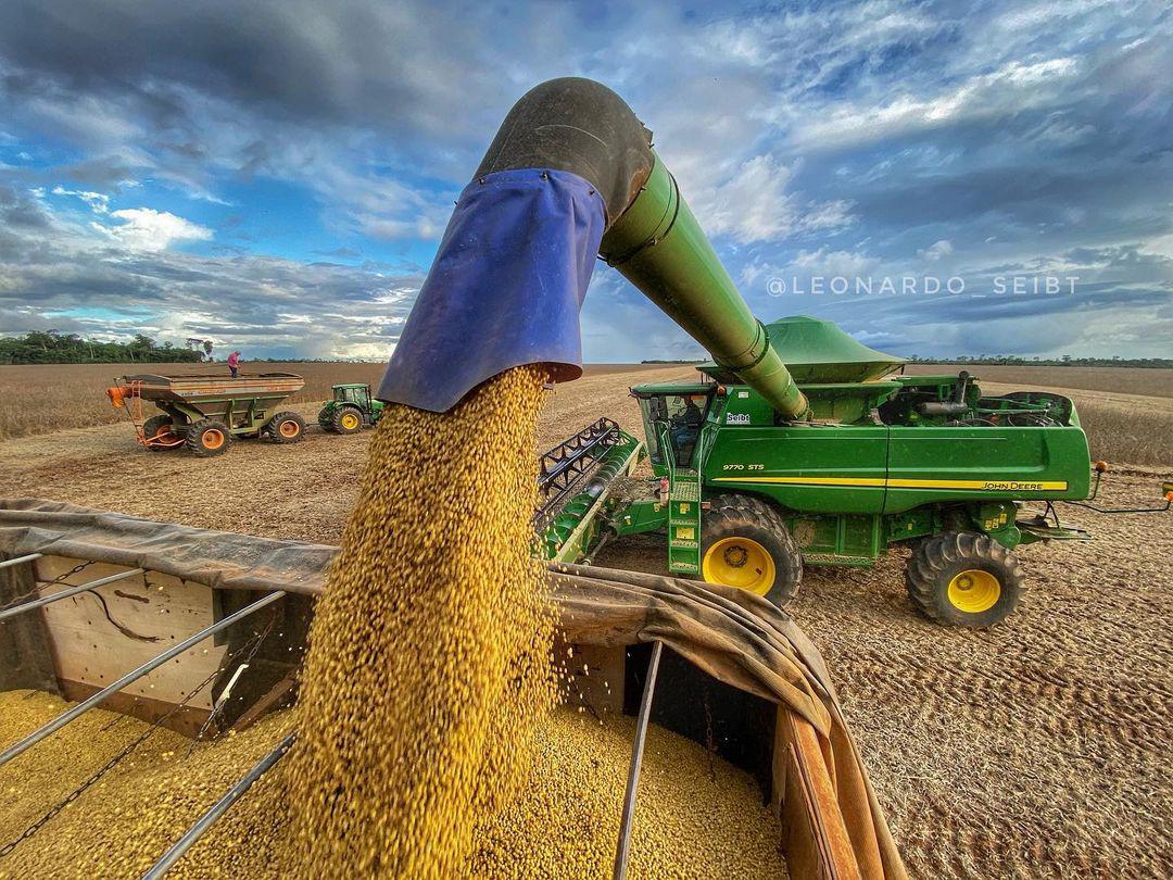 Crise no agro preocupa produtores, bancos e consumidores, afeta economia brasileira e gera calote de 48 bilhões