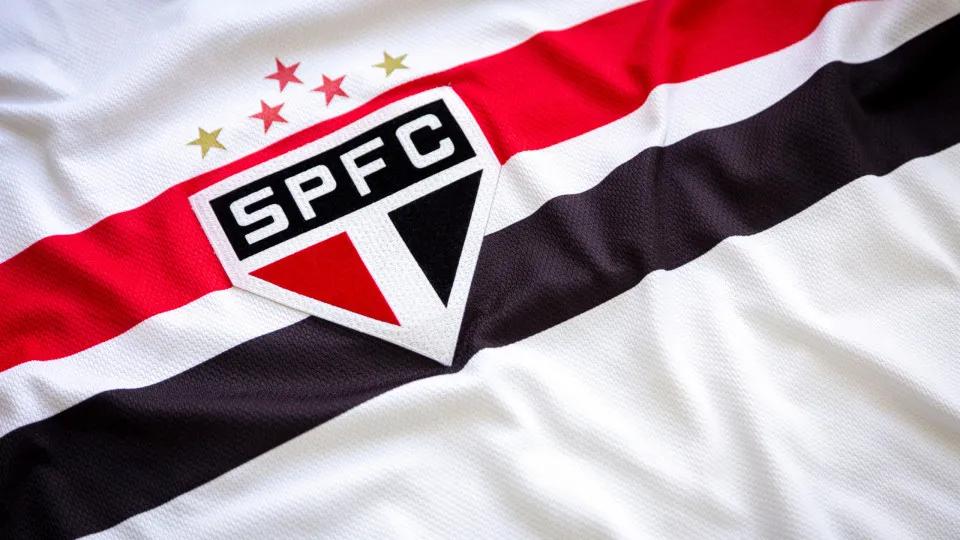 Em meio a decisões e incômodo do elenco, São Paulo quita salários atrasados 