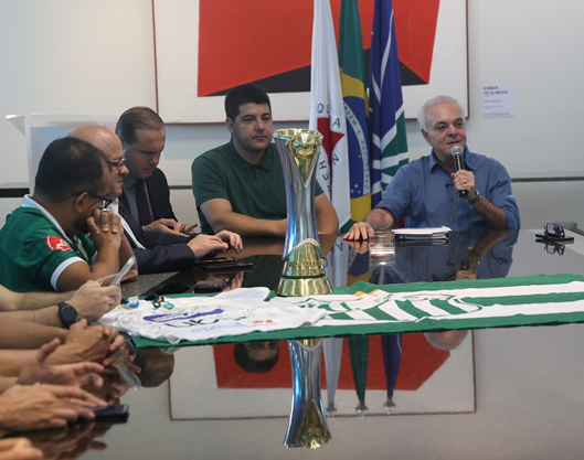    Prefeitura recebe time do Uberlândia Esporte campeão do Campeonato Brasileiro Série D