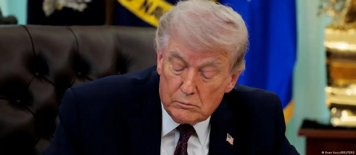 Suprema Corte barra mudança de Trump no voto pelo correio 
