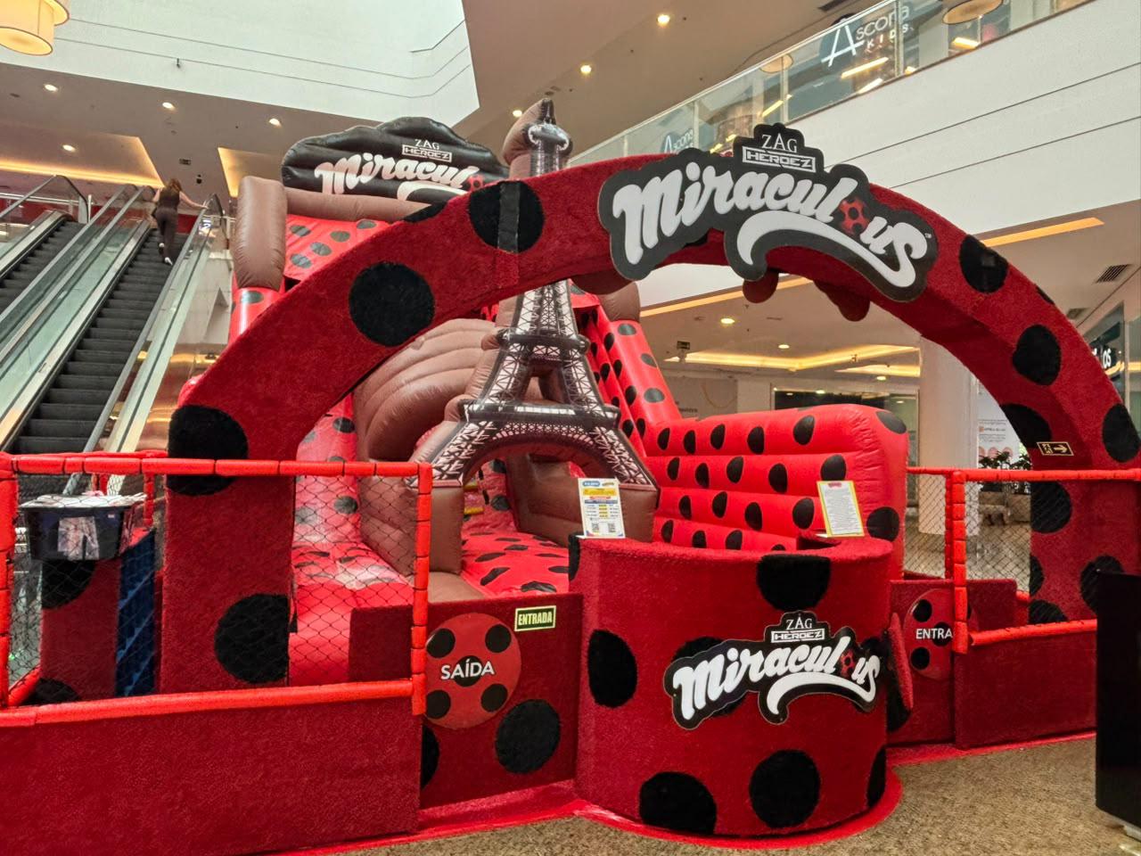 Brinquedo inflável com temática da Ladybug chega ao São Bernardo Plaza