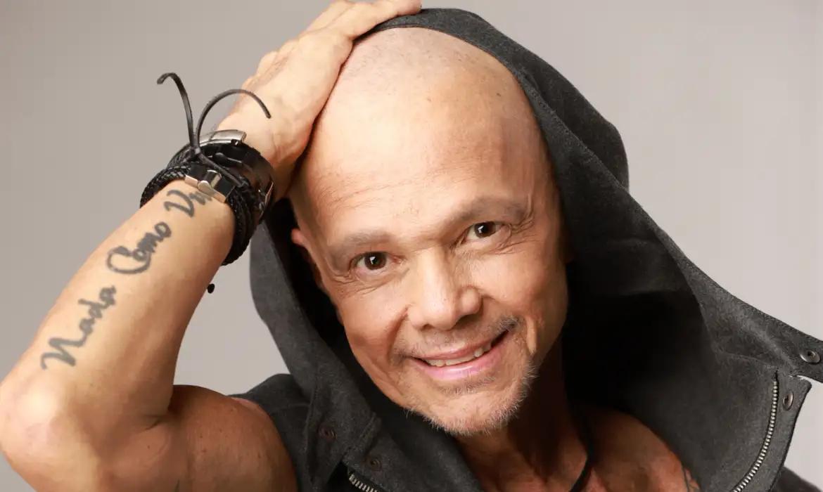 Cantor de axé Netinho morre em Salvador aos 60 anos 