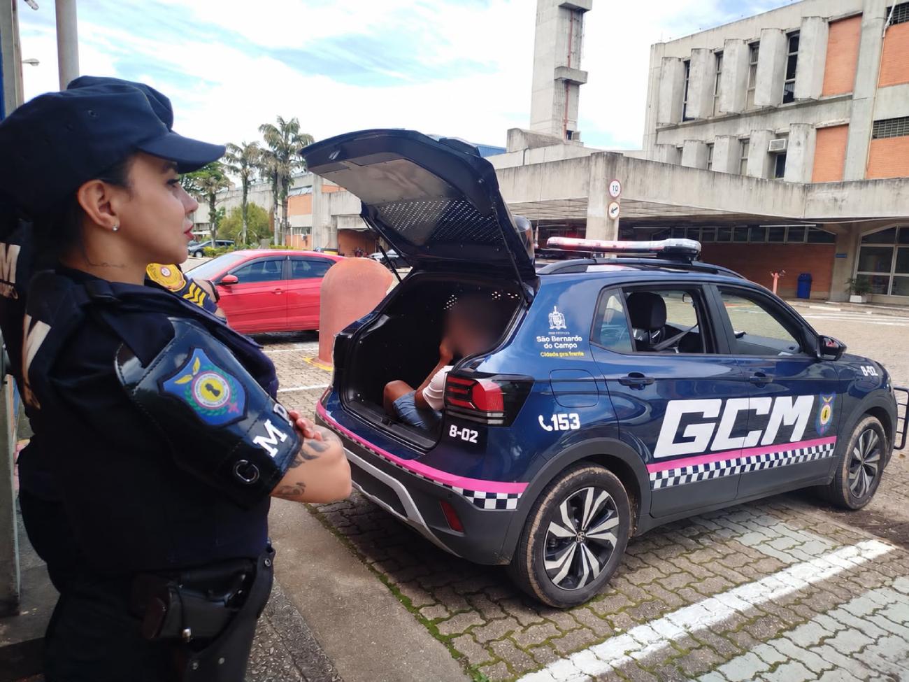 Com forte presença da GCM nas ruas, São Bernardo ultrapassa número de prisões de 2025 e reforça segurança da população