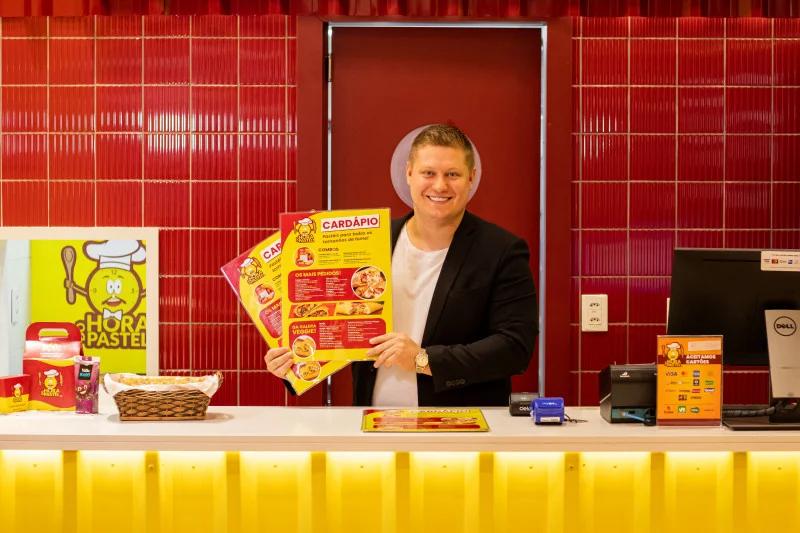 Do balcão ao aplicativo: 85% das vendas de rede de pastelarias já acontecem pelo delivery