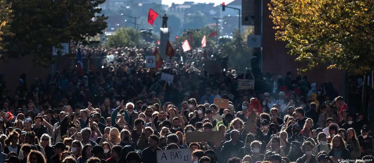 França reúne 320 mil em protestos; atos na Alemanha frustram 